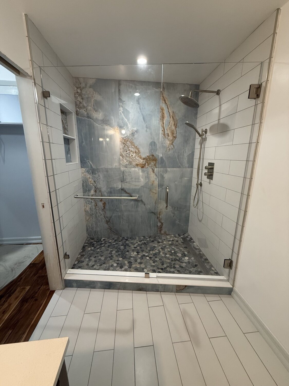 Frameless Shower by CV Glass